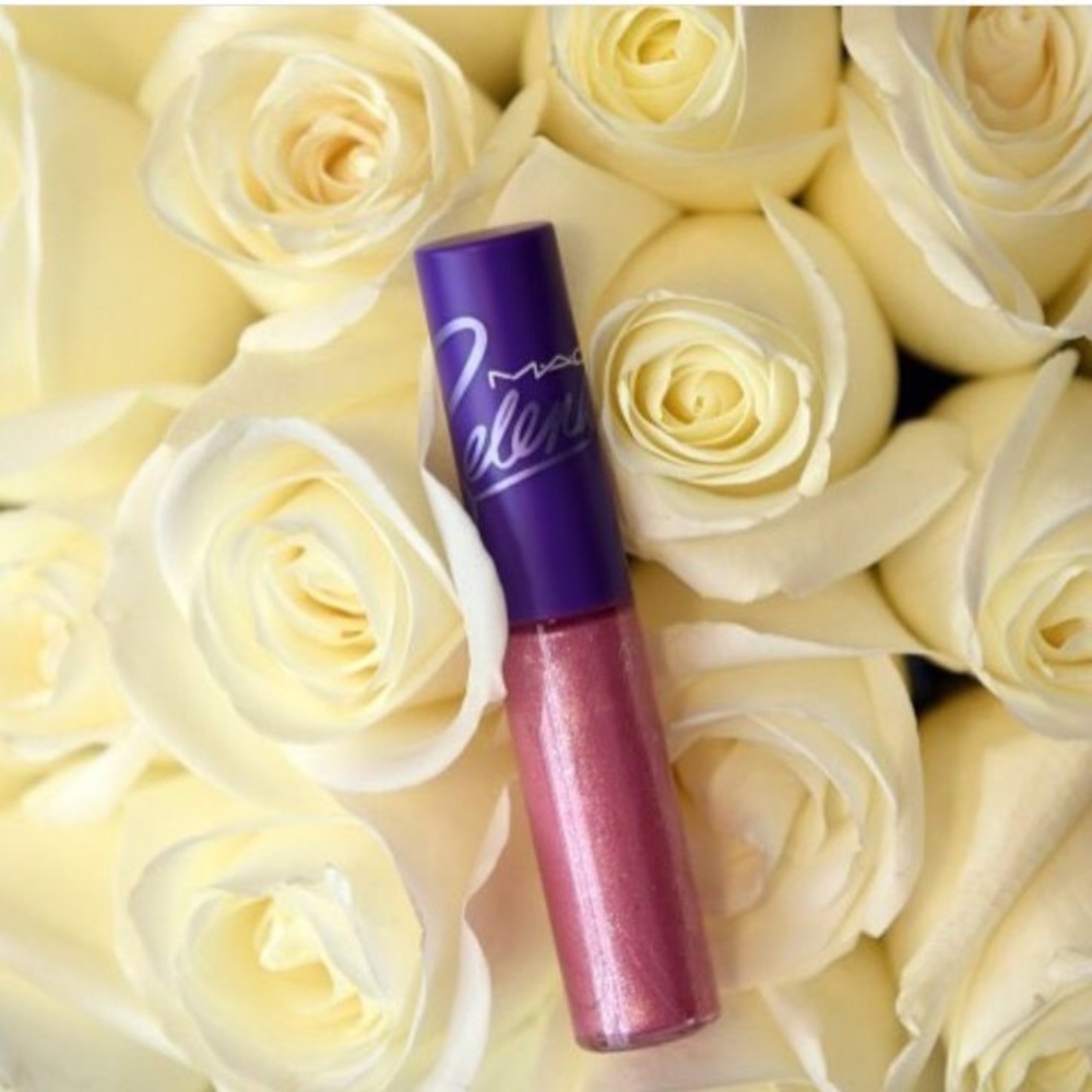 MAC Cosmetics Selena BIDI BIDI BOM BOM
